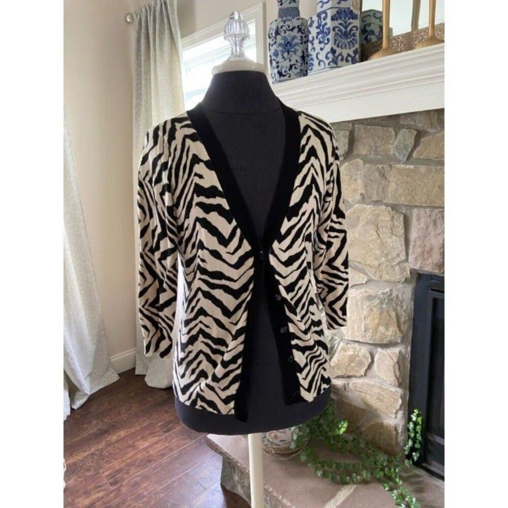 Joseph A. Animal Print Sweater (Small)